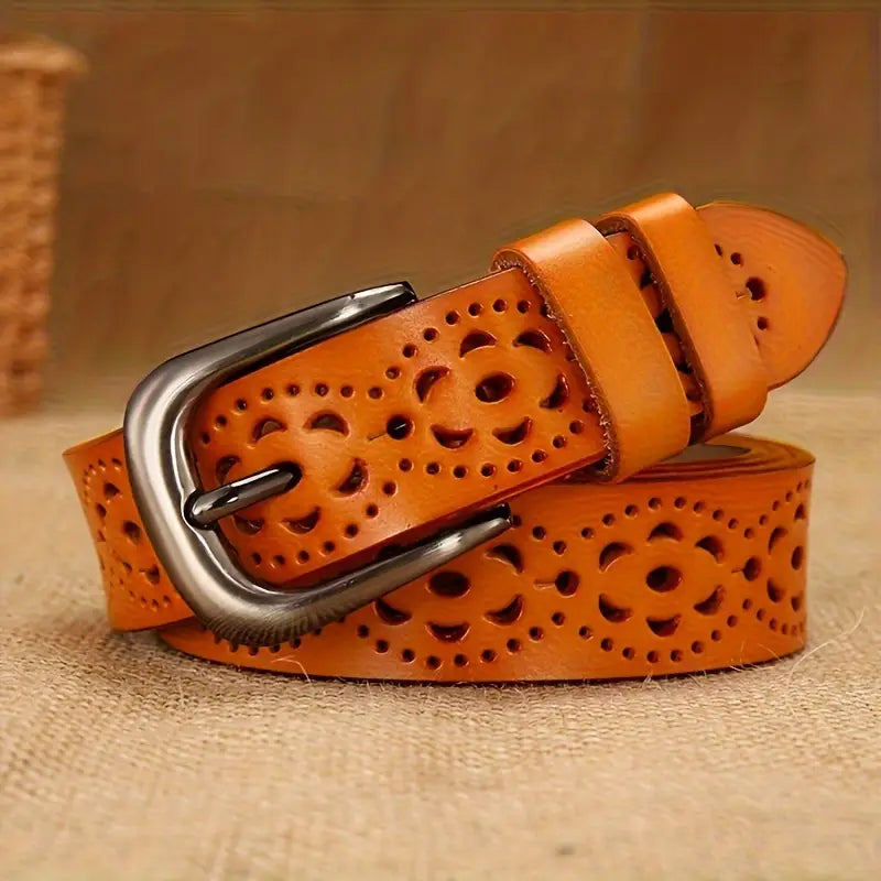 Klassik Pur – An exquisite women's belt crafted with masterful workmanship