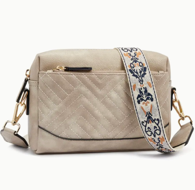 Lisa the Elegant Playful | Leather Shoulder Bag