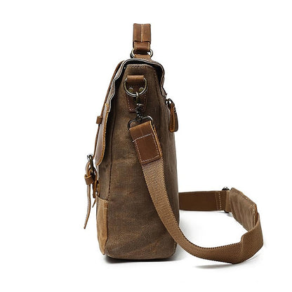 Wachs-Canvas Messenger Bag | MOKALO