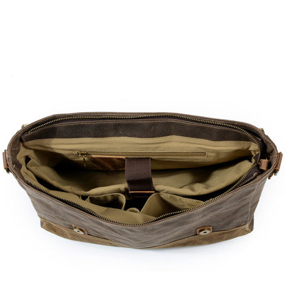 Wachs-Canvas Messenger Bag | MOKALO