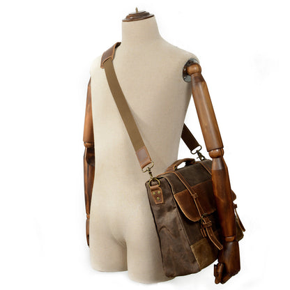 Wachs-Canvas Messenger Bag | MOKALO